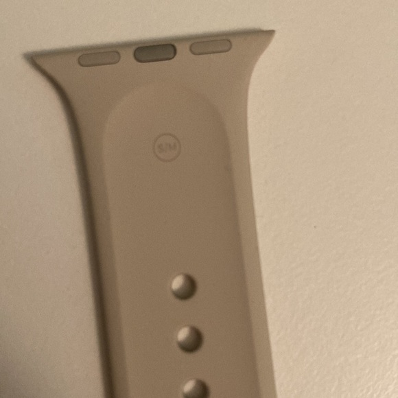 Apple brand - Apple Watch band - Picture 3 of 3